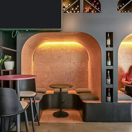 Hotiday Collection - Otel Porto