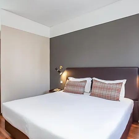 Hotiday Collection - Otel 3*