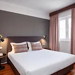 Hotiday Collection - Hotell Oporto