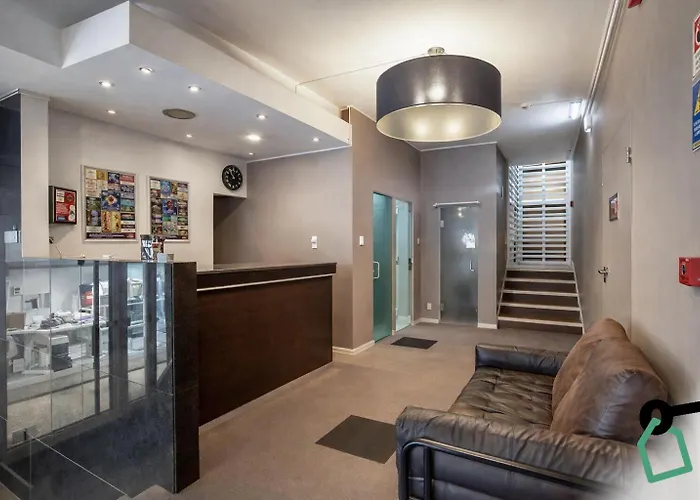 호텔 Hotiday Collection - 3*